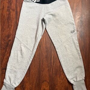 MENS Fox racing Light Gray jogger sweatpants
Size small